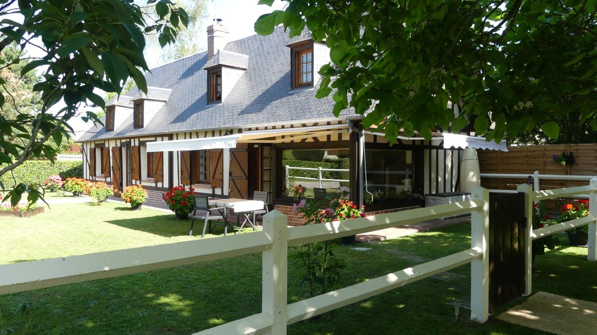 Le Pressoir Apartment Beaumesnil  Exterior photo